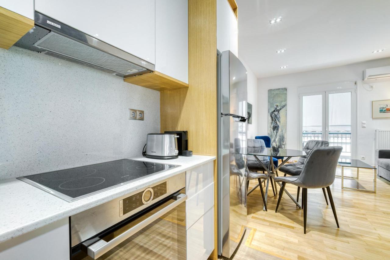 Stylish, Sunny New 2 Bedroom, Prime Central Athens Luaran gambar