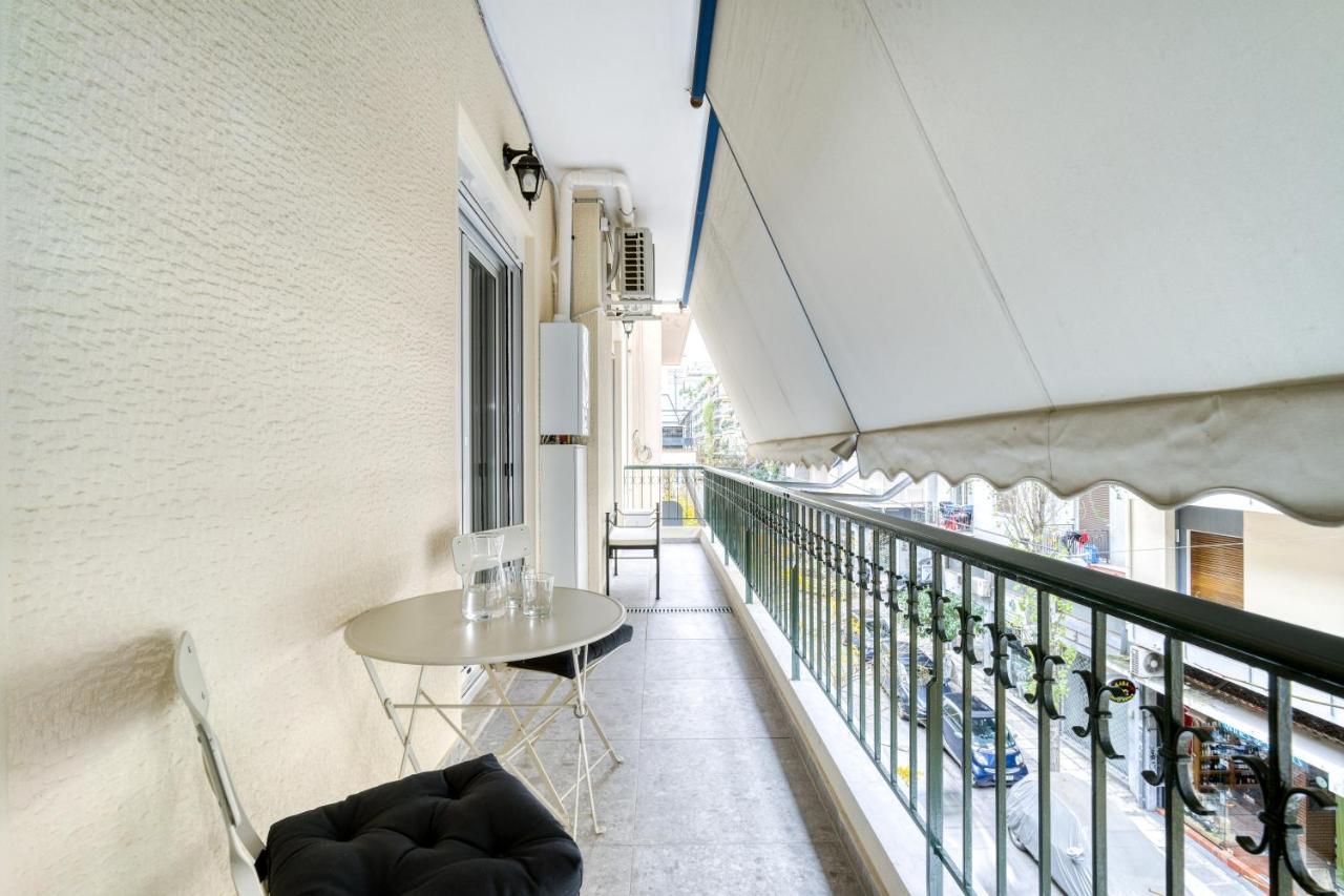 Stylish, Sunny New 2 Bedroom, Prime Central Athens Luaran gambar
